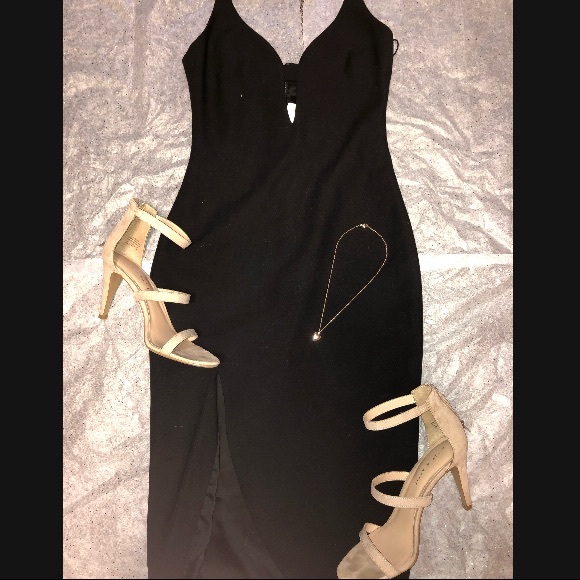 SOLD Elizabeth and James Myla Dress. New with tags - Picture 6 of 6